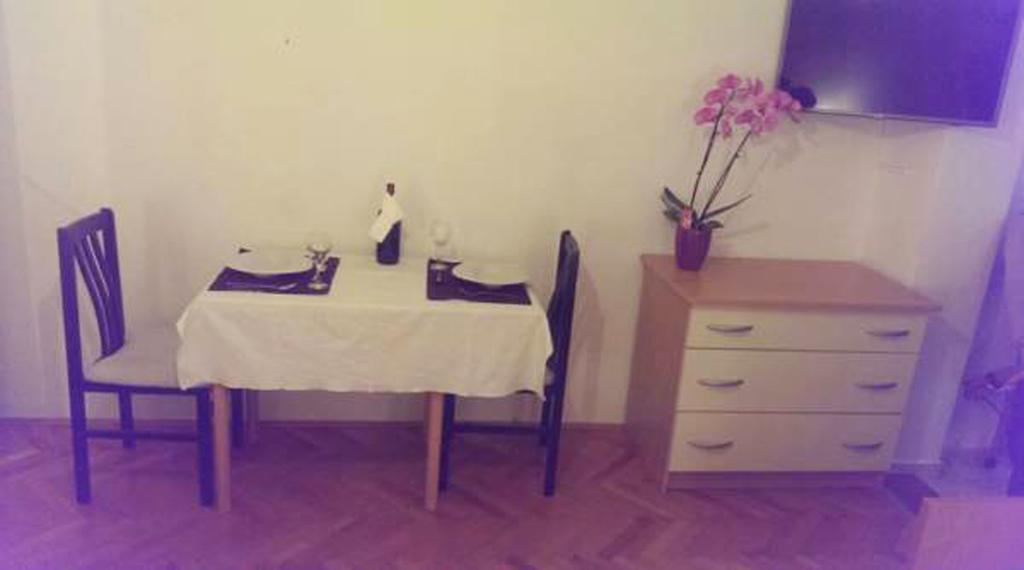 מאקרסקה Apartments Mira חדר תמונה