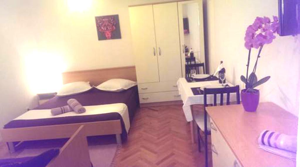 מאקרסקה Apartments Mira חדר תמונה