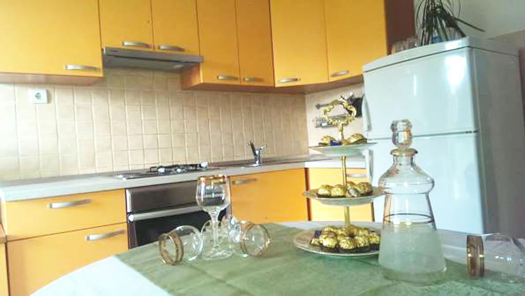 מאקרסקה Apartments Mira חדר תמונה