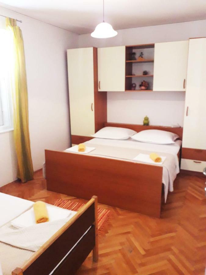 מאקרסקה Apartments Mira מראה חיצוני תמונה